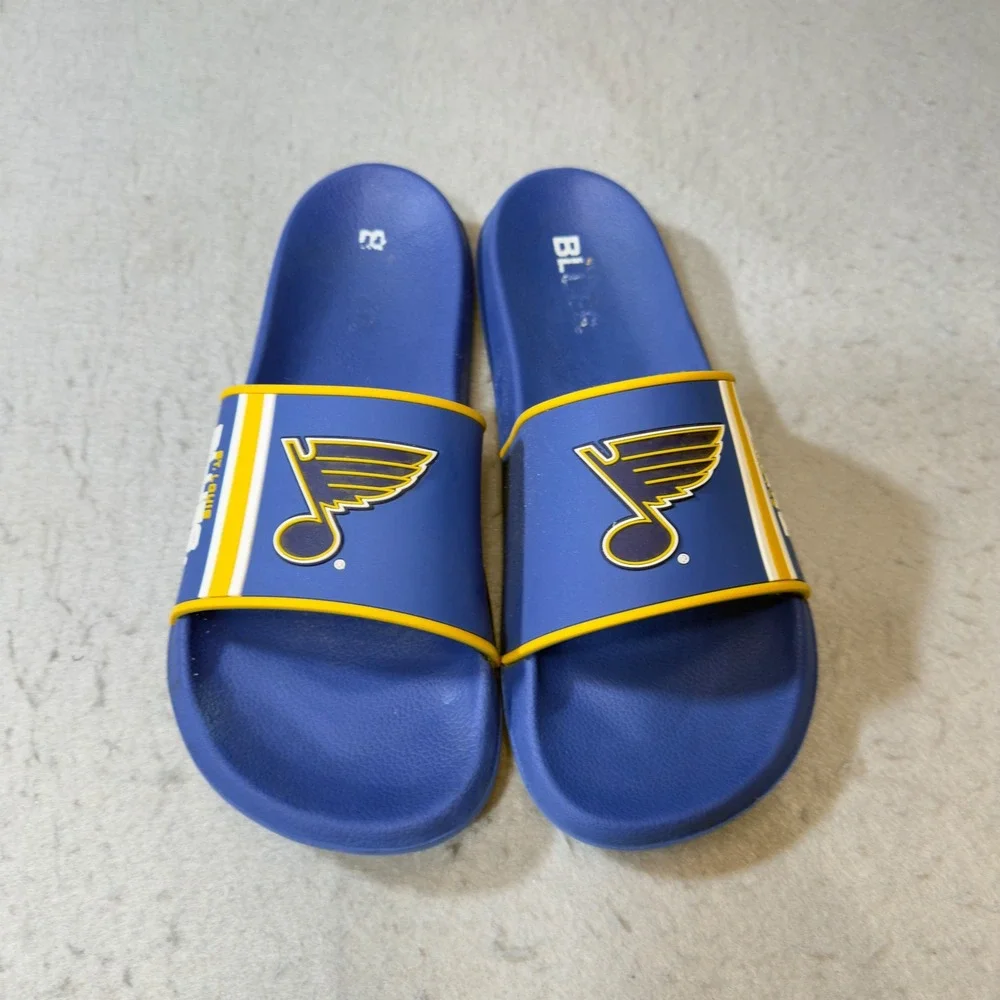 NHL St. Louis Blues Slide Sandals Mens Size‎ M 9-10 Blue Good Fan Gear Hockey